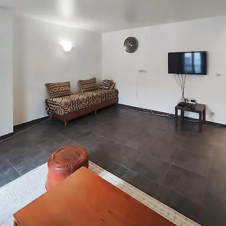 2 Bedroom In Béziers