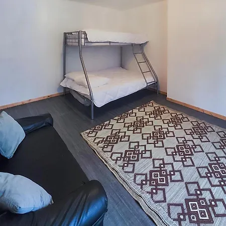 Daire 2 Bedroom In *